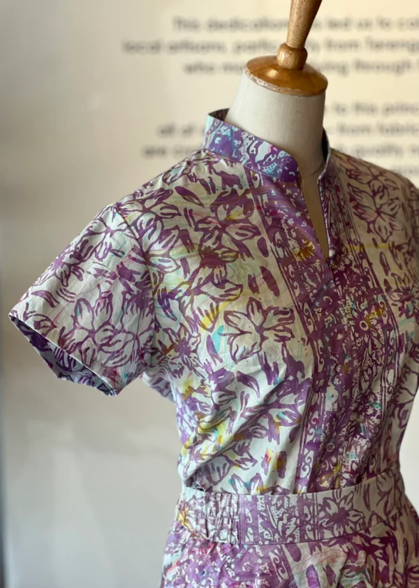 Ayu Set 14 (Minah Top + Ayu Lady Batik Midi Wavy Skirt)